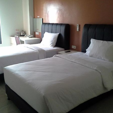 Asoka Inn Бандунг Екстер'єр фото