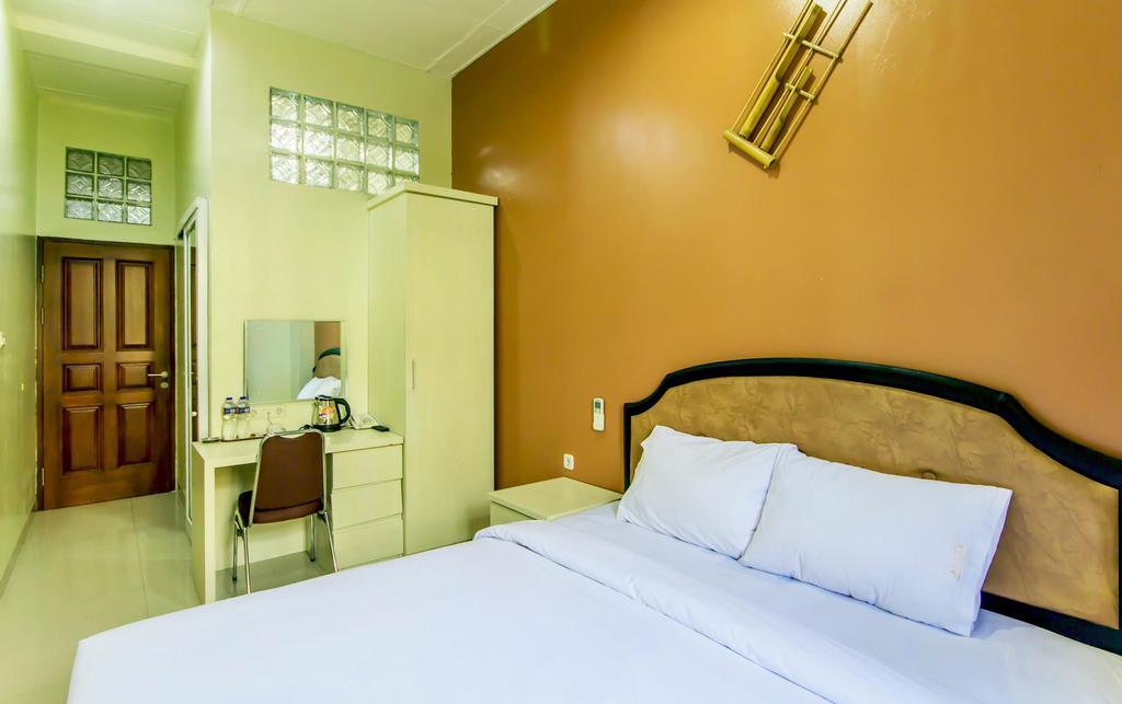 Asoka Inn Бандунг Екстер'єр фото